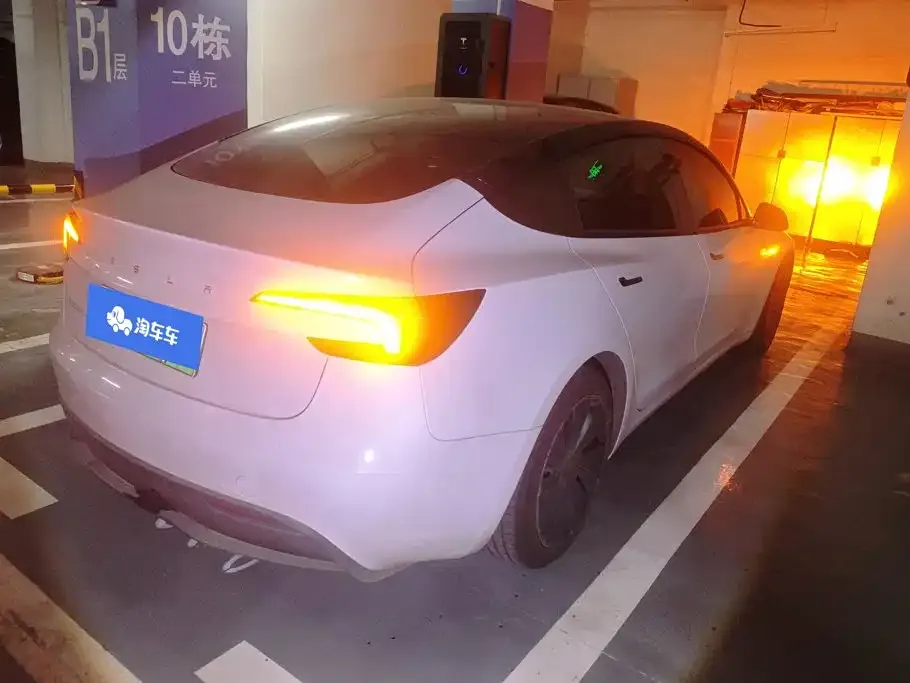 Tesla Model 3 — фото 2