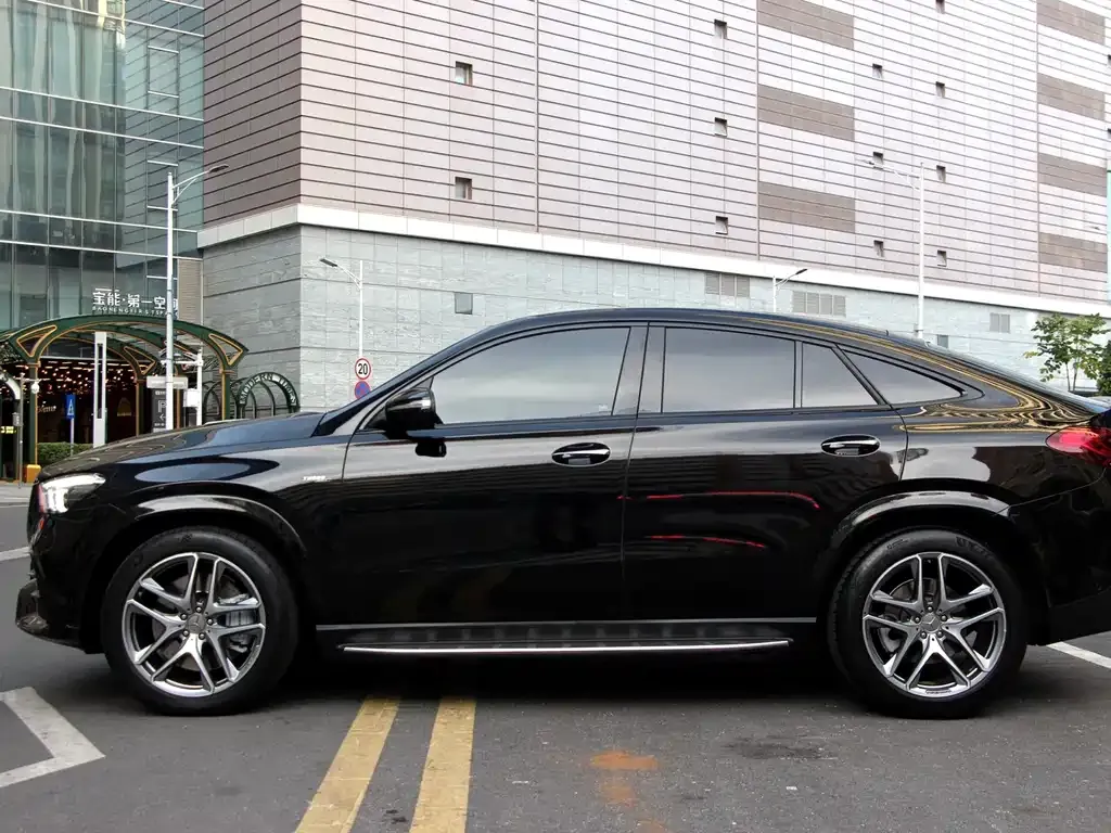 Mercedes-Benz GLE Coupe AMG — фото 10