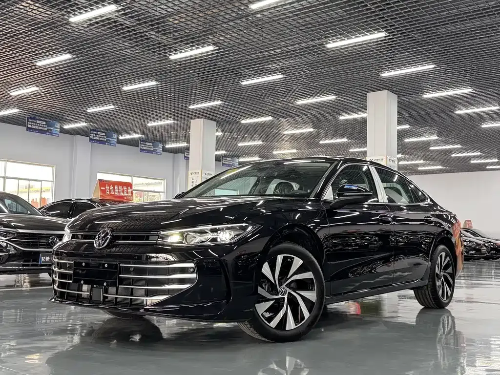Volkswagen Passat — фото 1