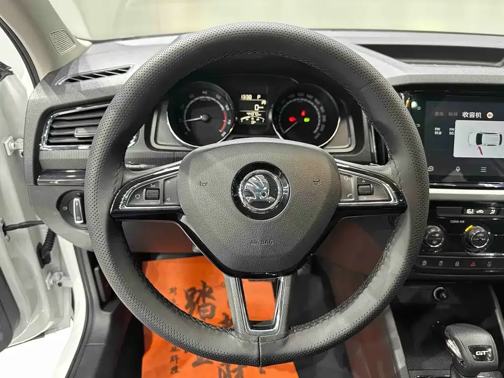 Skoda Kamiq — фото 5
