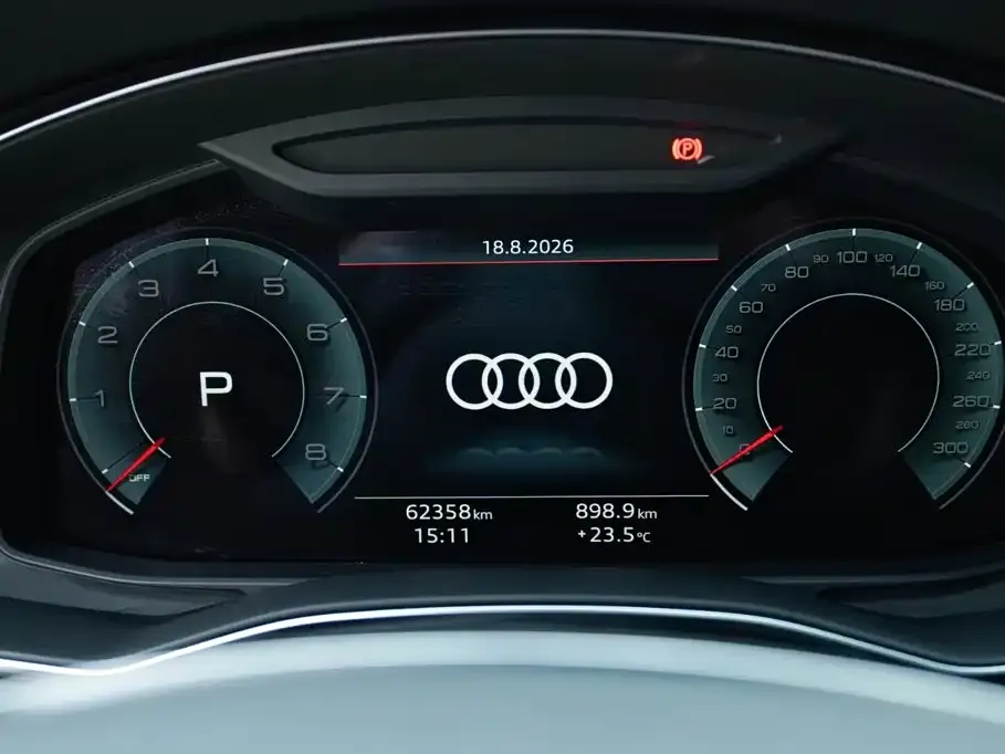Audi A6L — фото 8