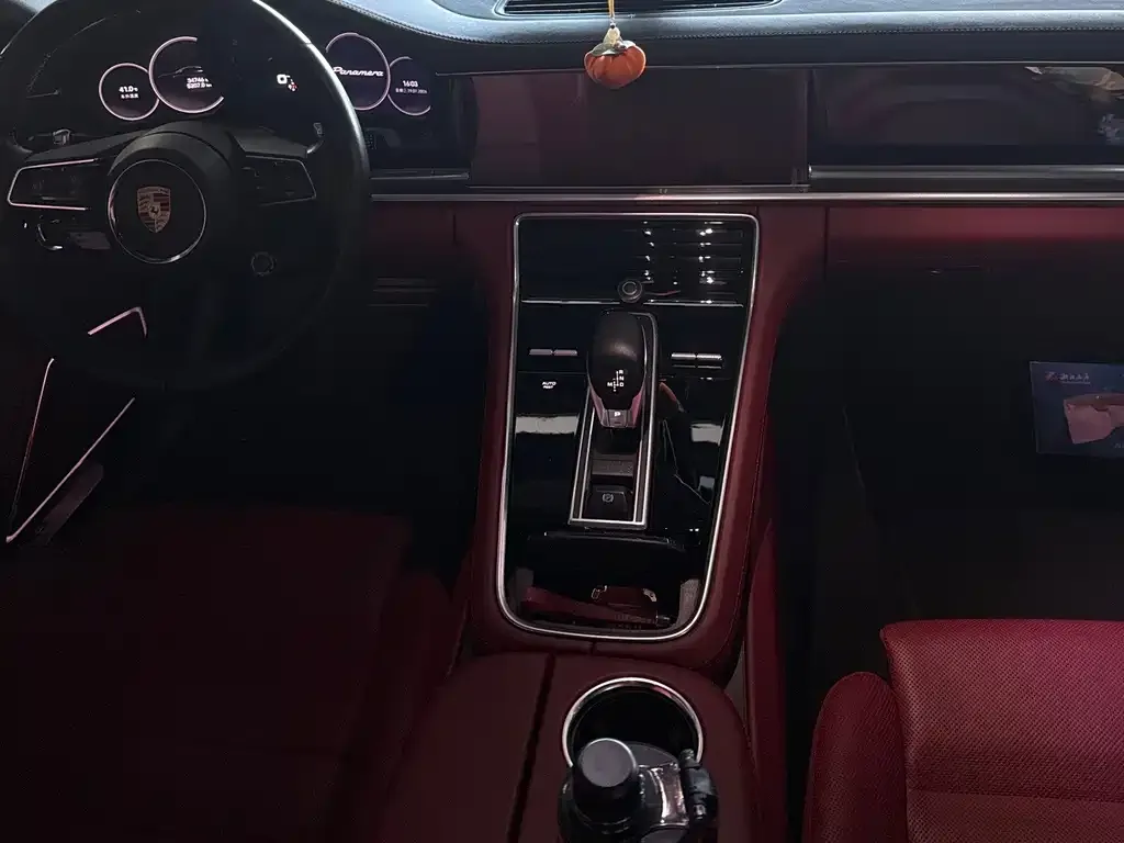Porsche Panamera — фото 10