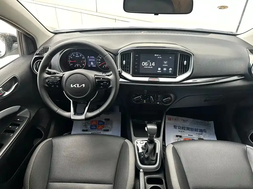 Kia KX1 — фото 10