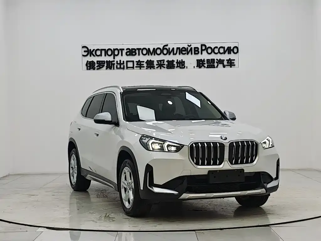 BMW X1 — фото 6