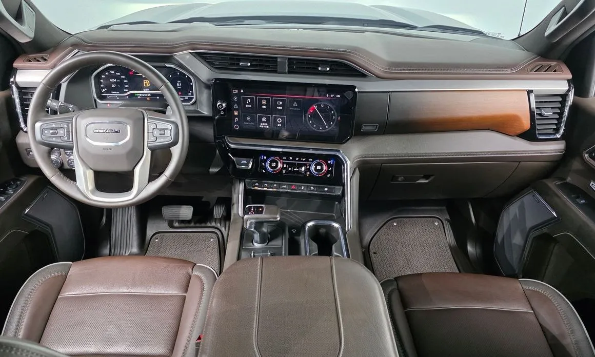 GMC Sierra — фото 8