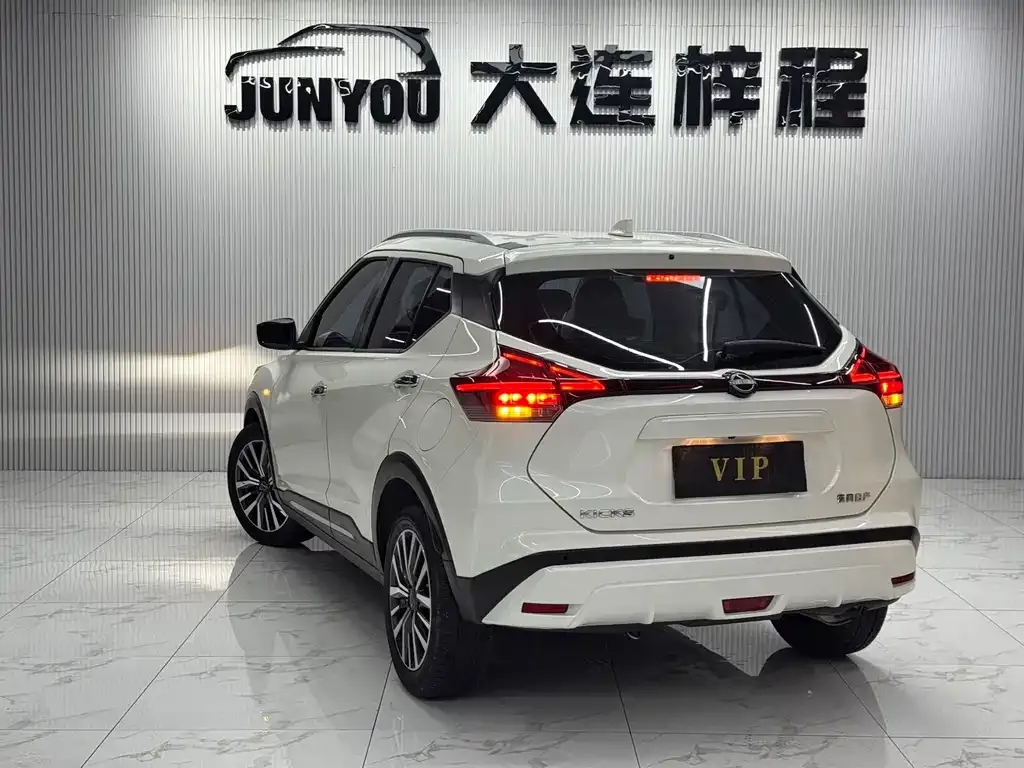 Nissan Kicks — фото 3