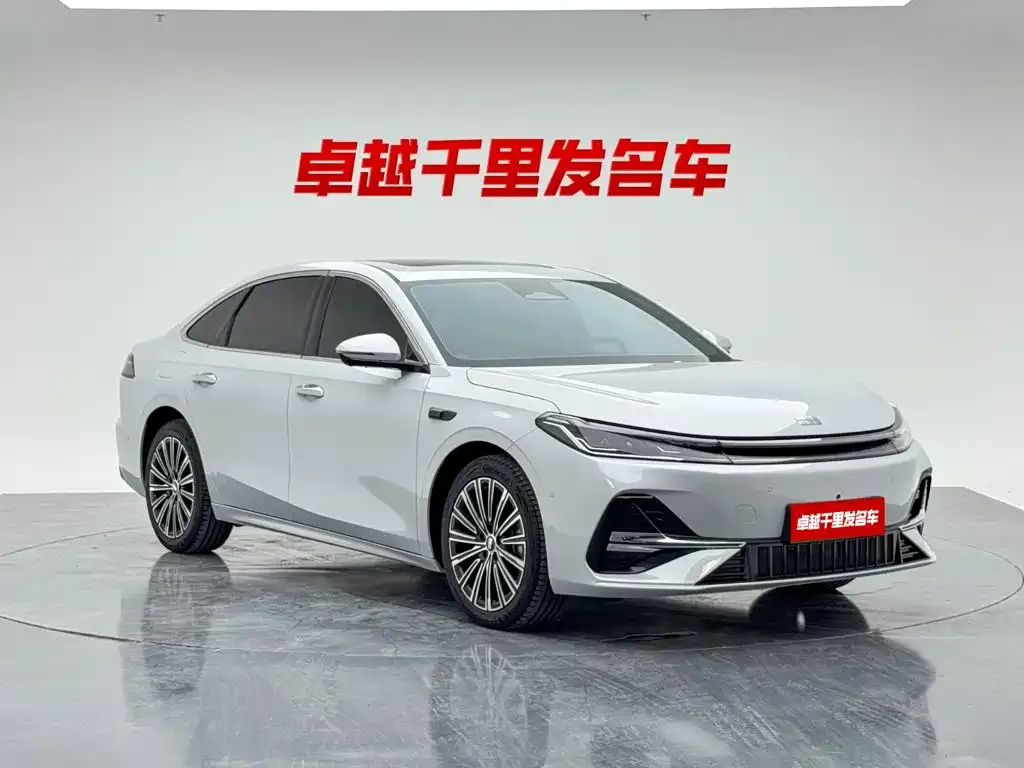 Geely 银河A7 EM — фото 8