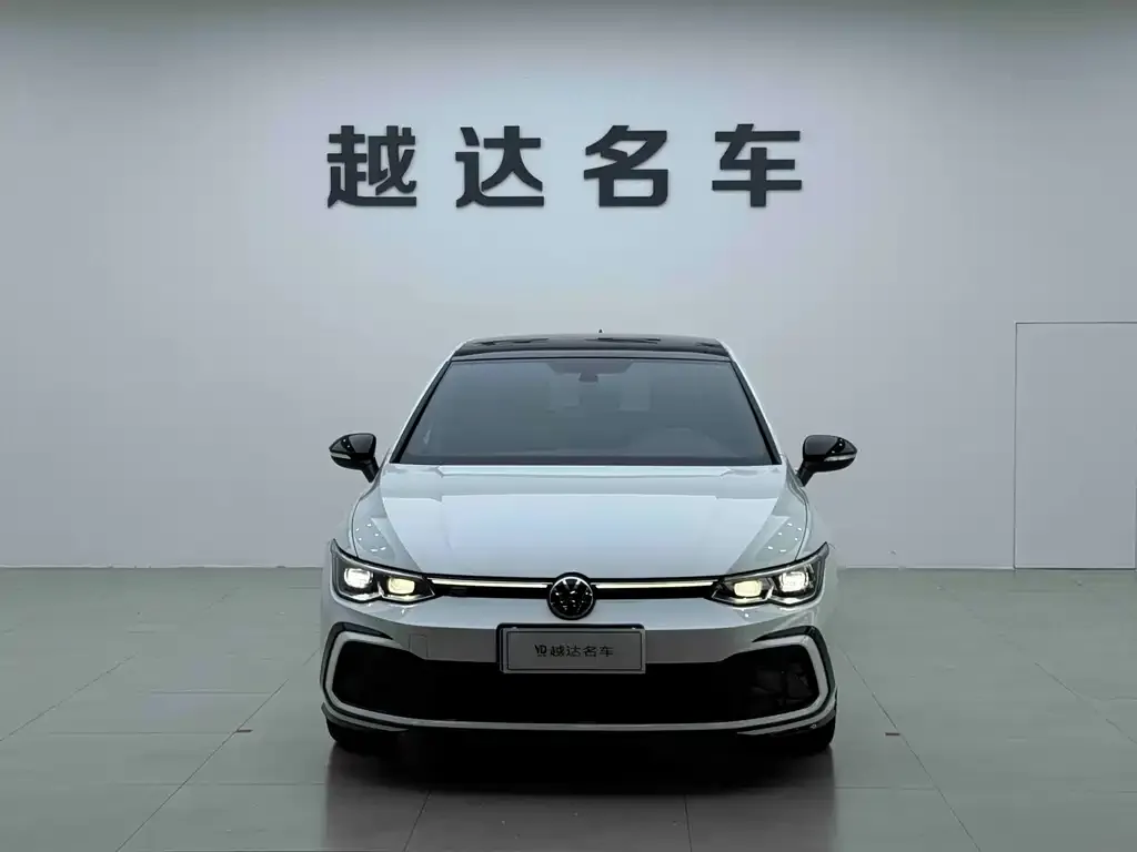 Volkswagen Golf — фото 6