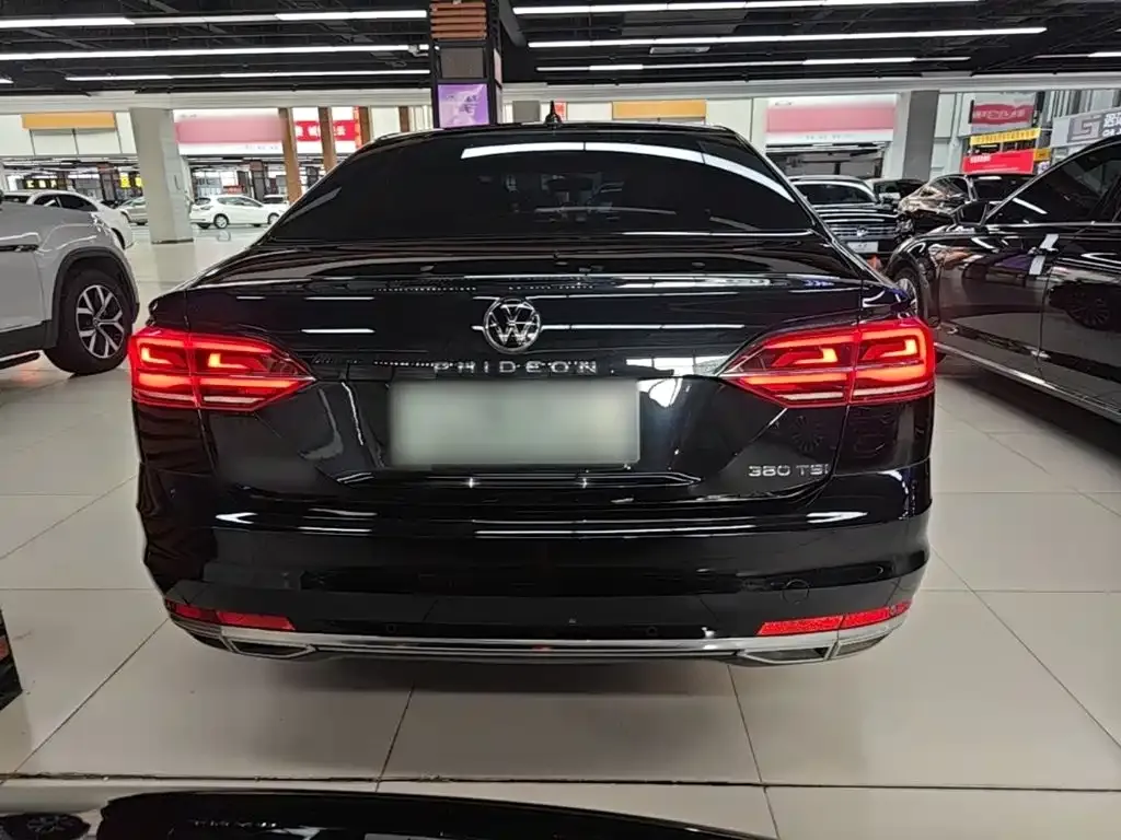 Volkswagen Phideon — фото 5