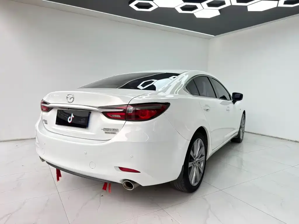 Mazda Atenza — фото 10