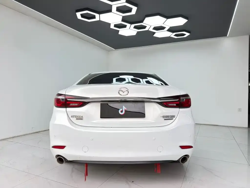 Mazda Atenza — фото 2