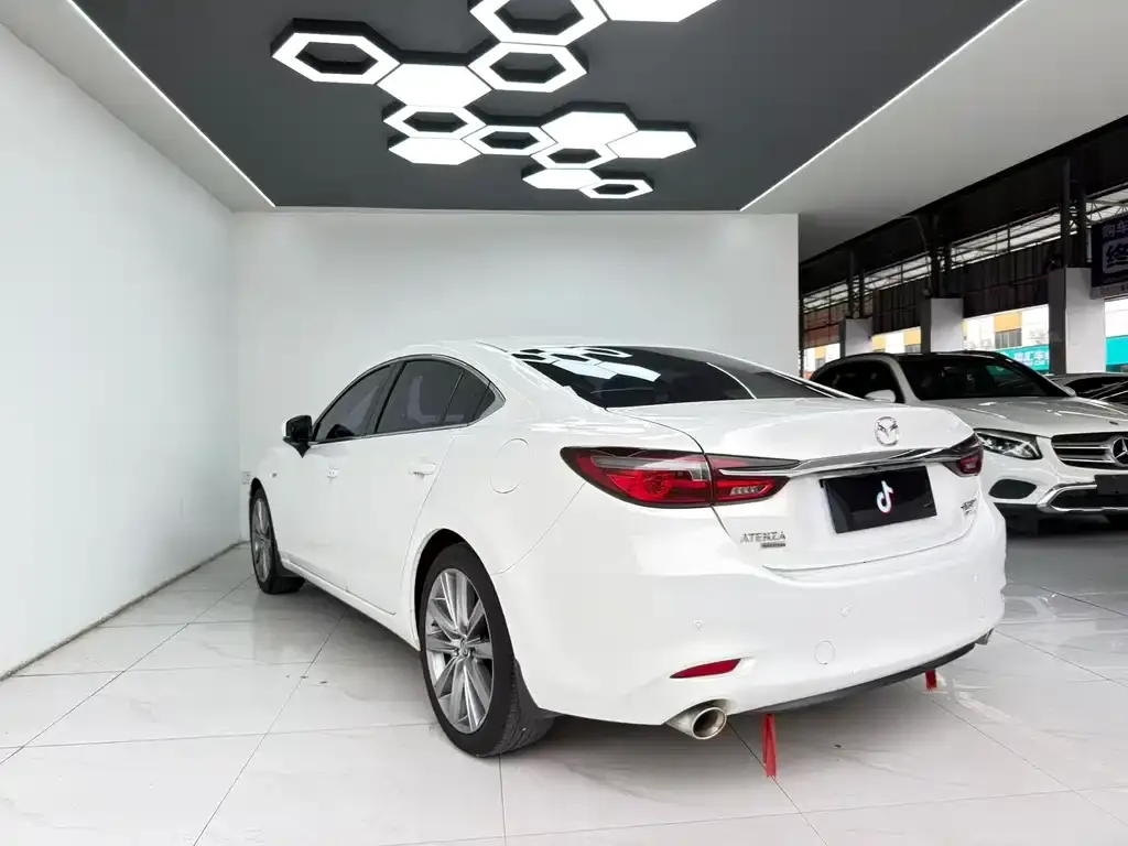 Mazda Atenza — фото 4
