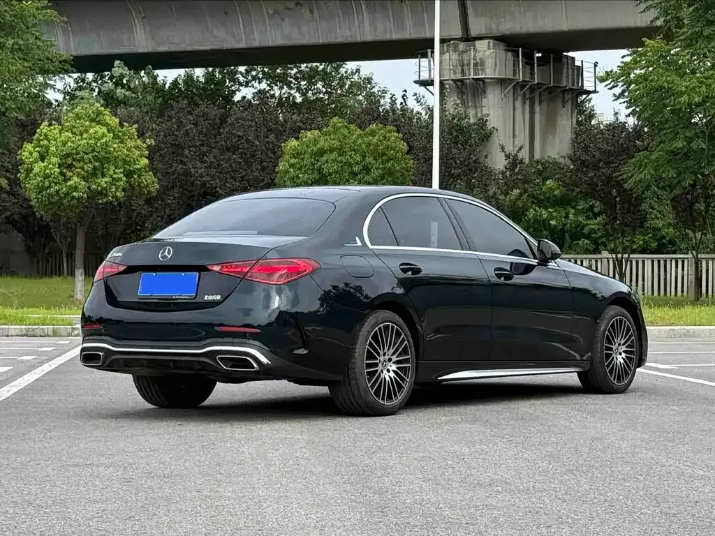 Mercedes-Benz C-Class — фото 7