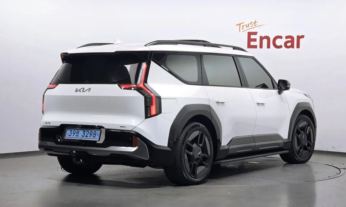 Kia EV9 — фото 8