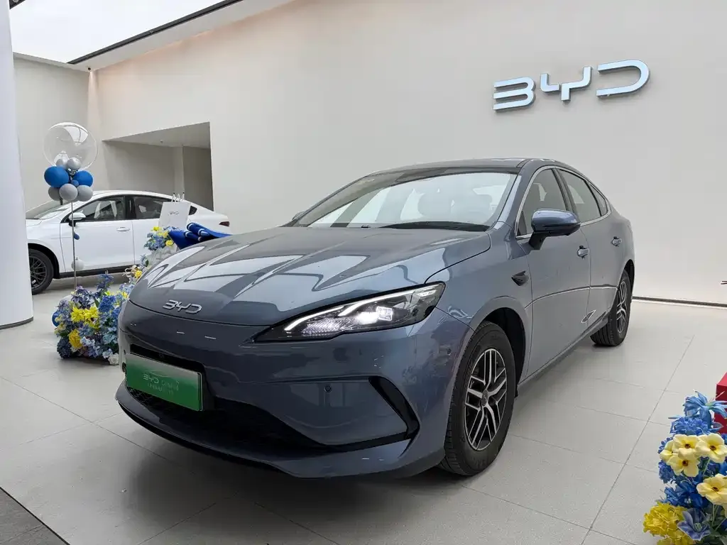 BYD Seal 05 DM-i — фото 1