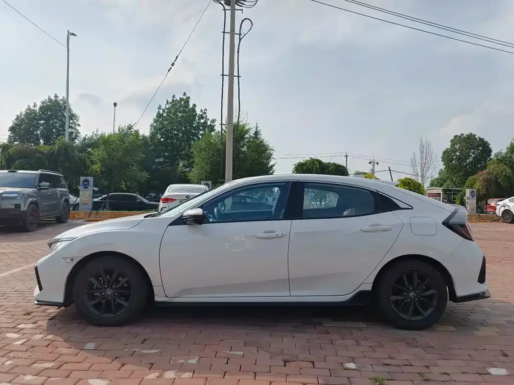 Honda Civic — фото 2