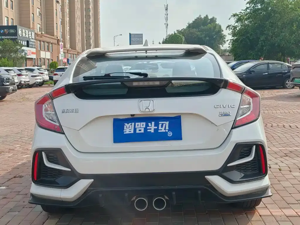 Honda Civic — фото 7