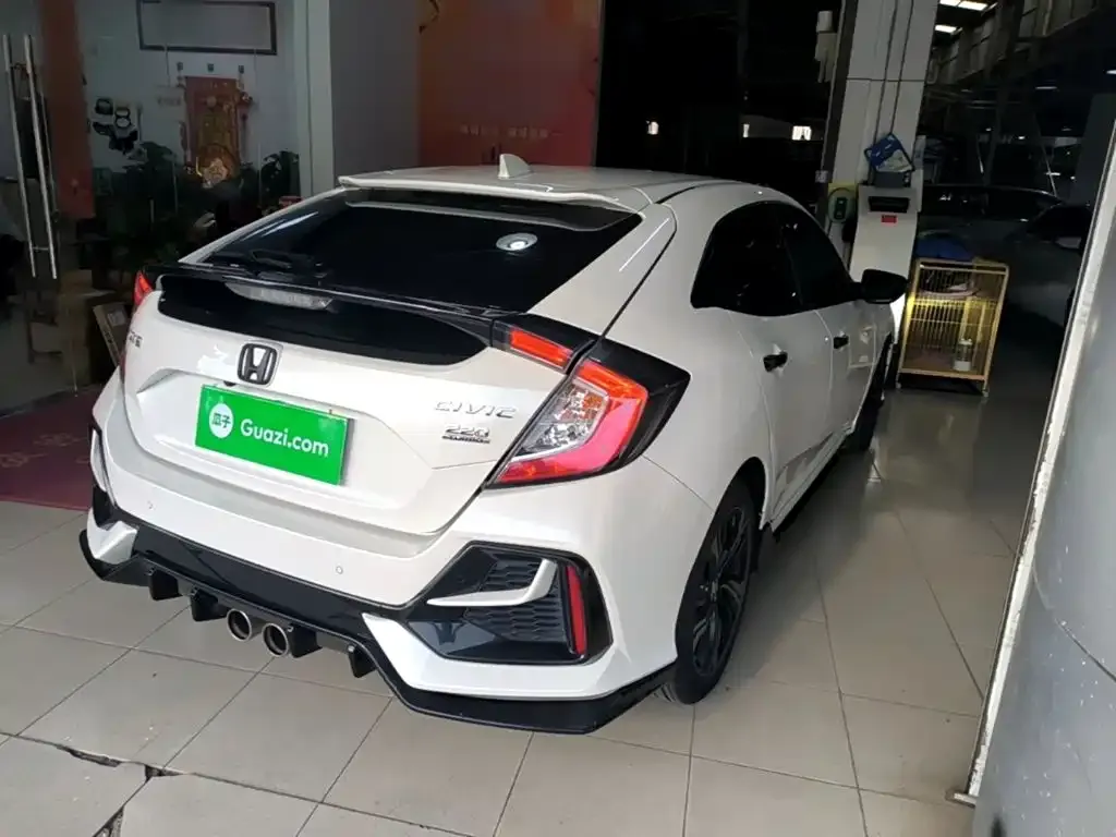 Honda Civic — фото 2