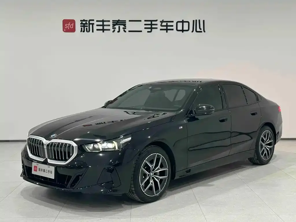 BMW 5 Series (Import) — фото 1