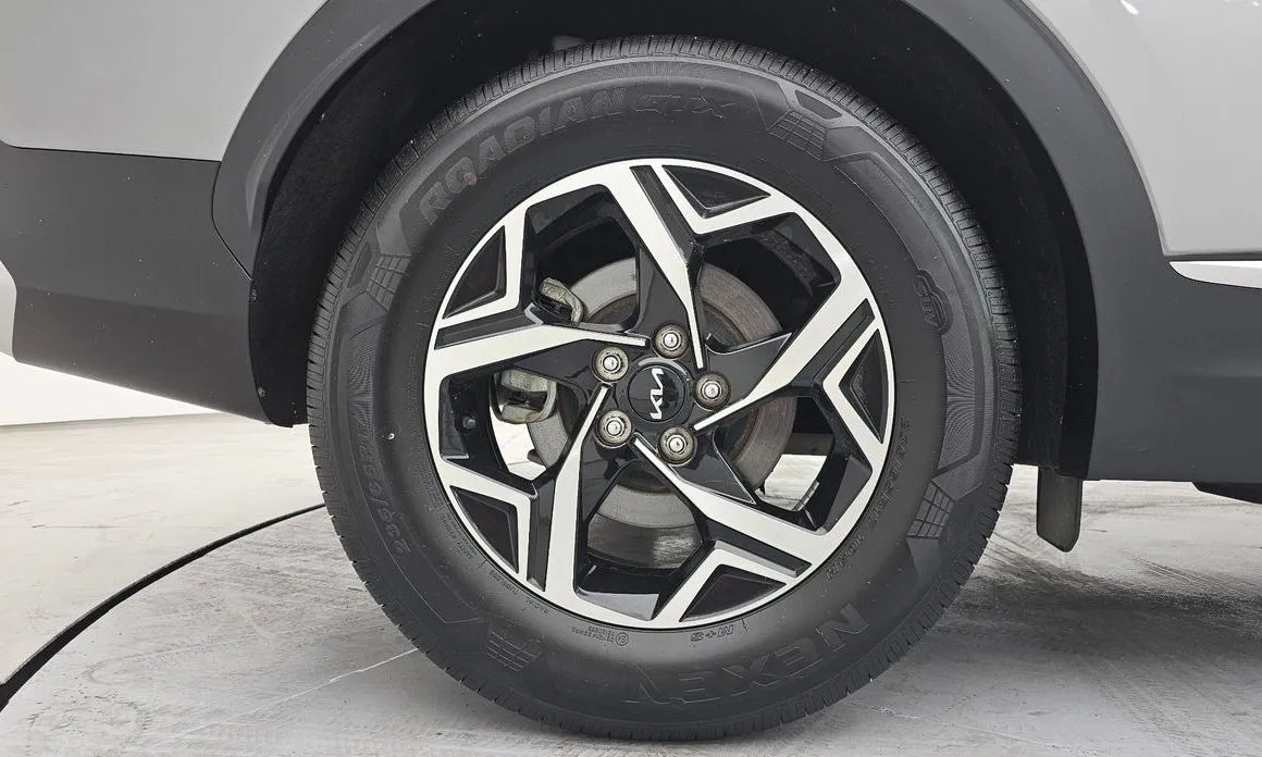 Kia Sportage — фото 6