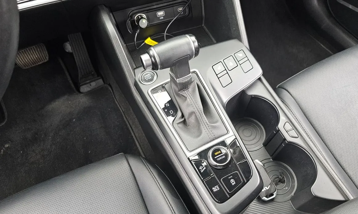 Kia Sportage — фото 9
