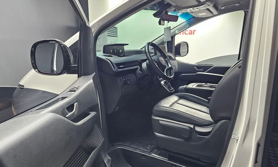 Hyundai Staria — фото 9
