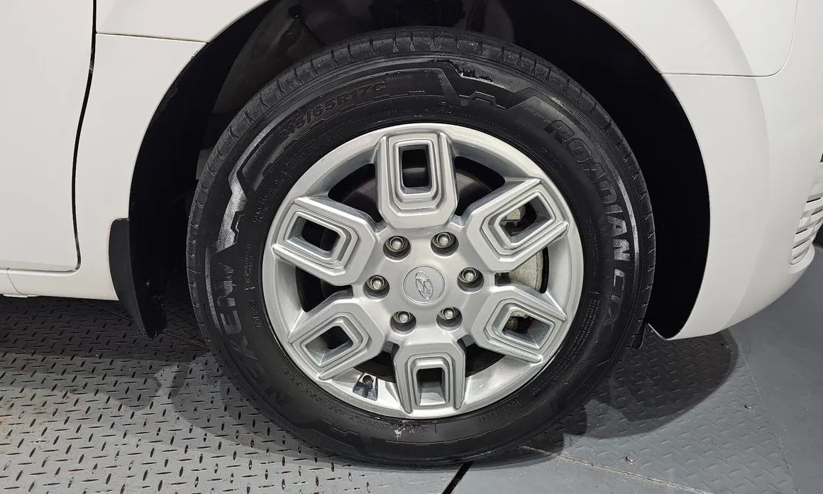 Hyundai Staria — фото 3