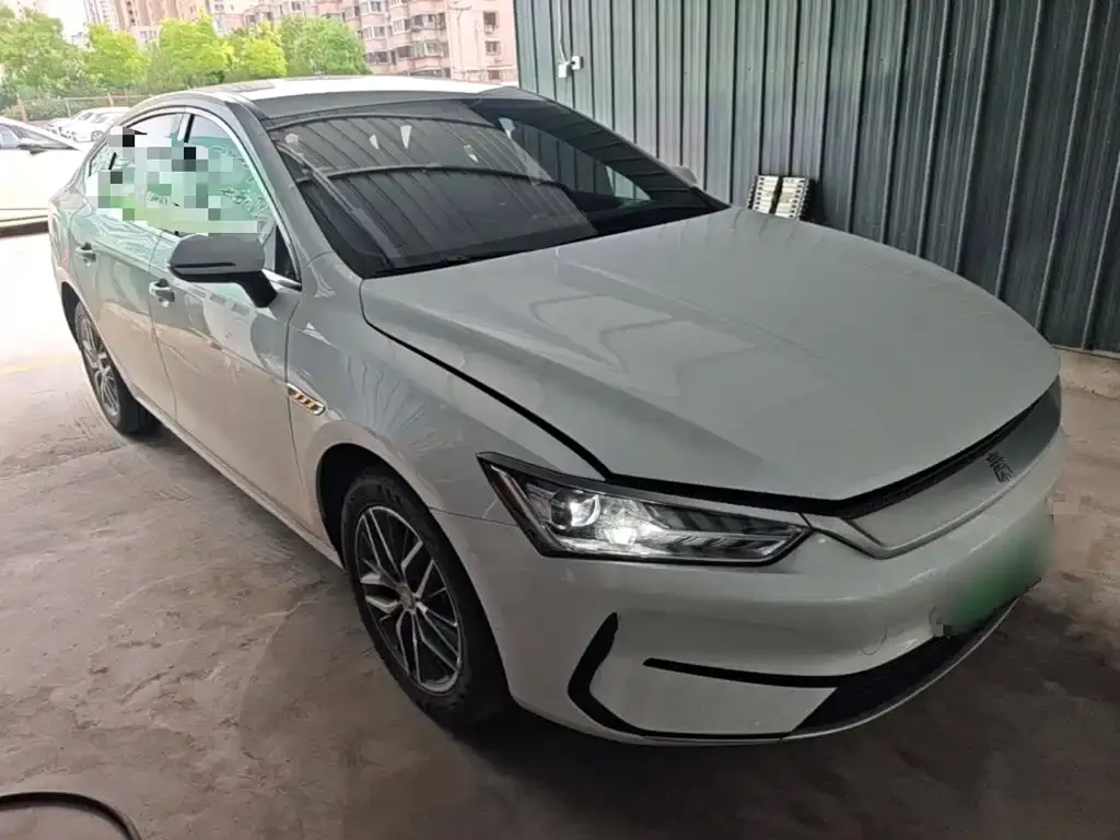 BYD Qin PLUS — фото 10