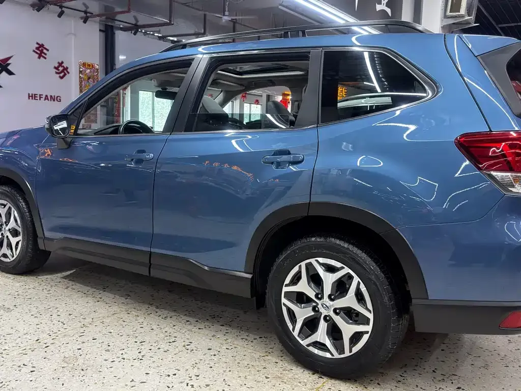 Subaru Forester — фото 2