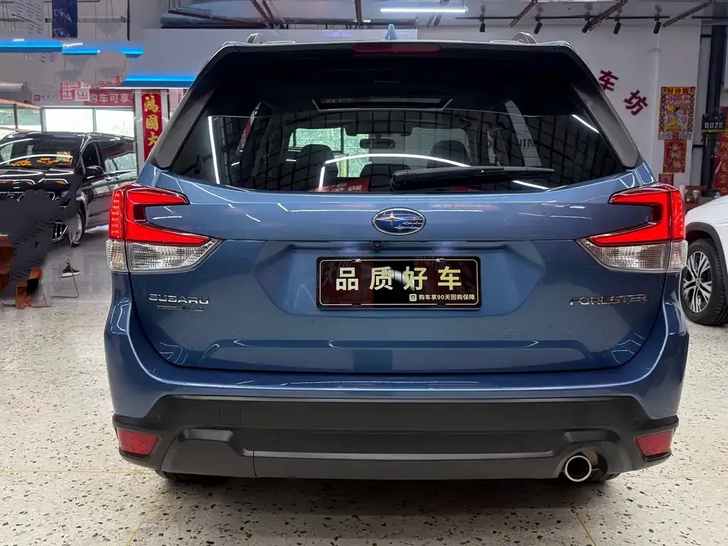 Subaru Forester — фото 6