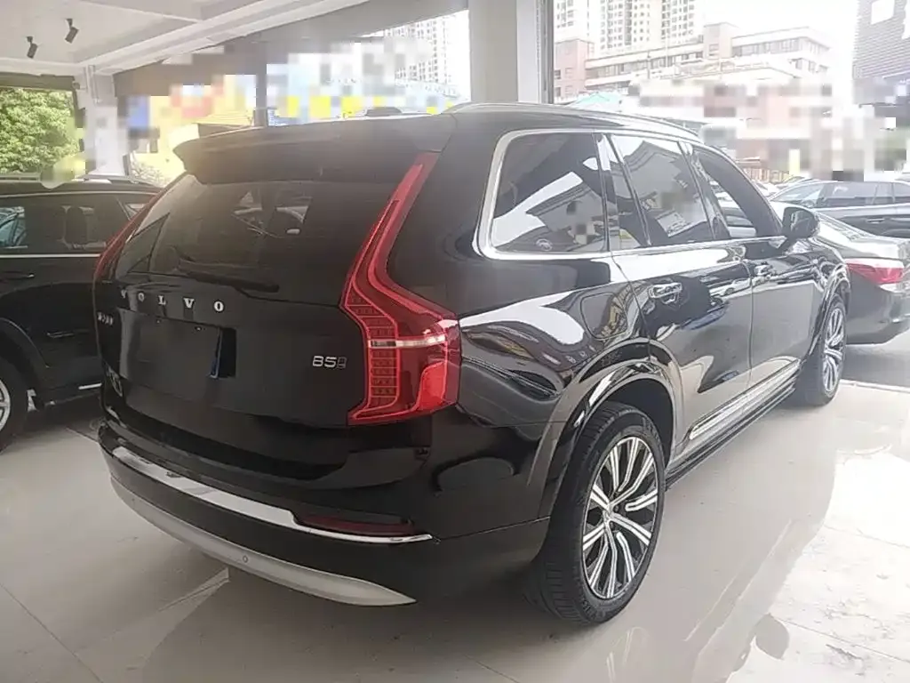 Volvo XC90 — фото 4