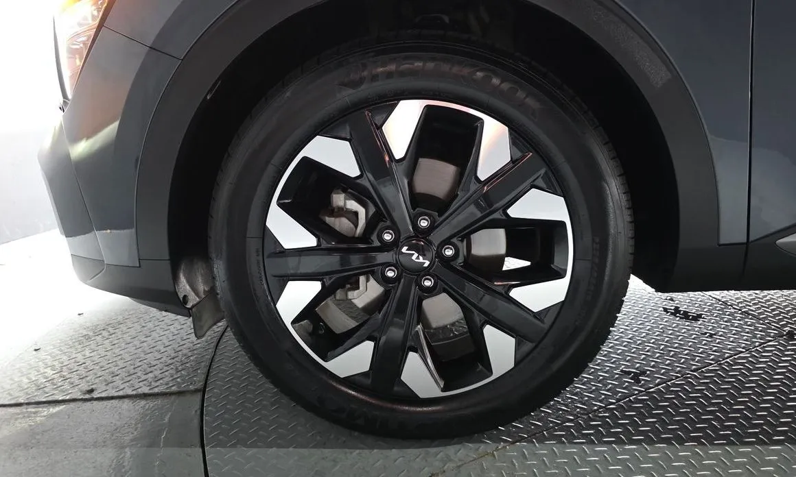 Kia Sportage — фото 9
