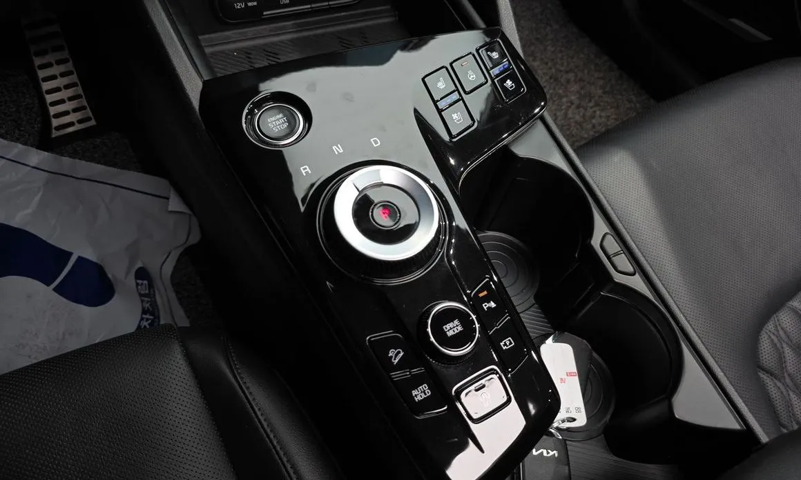 Kia Sportage — фото 6