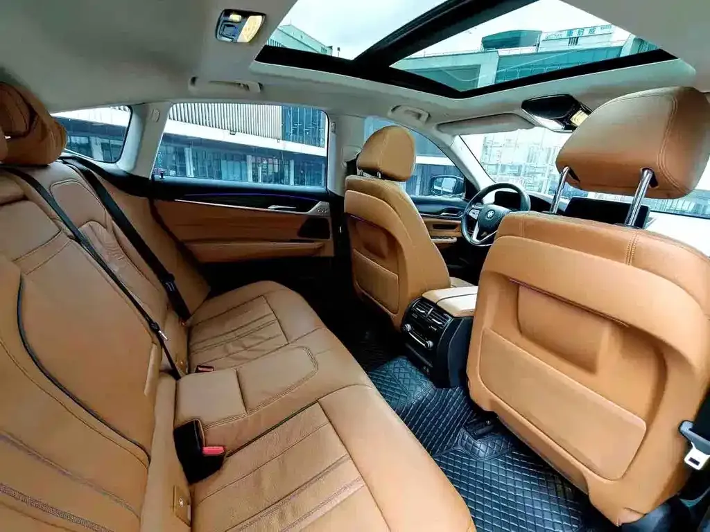 BMW 6 Series GT — фото 10