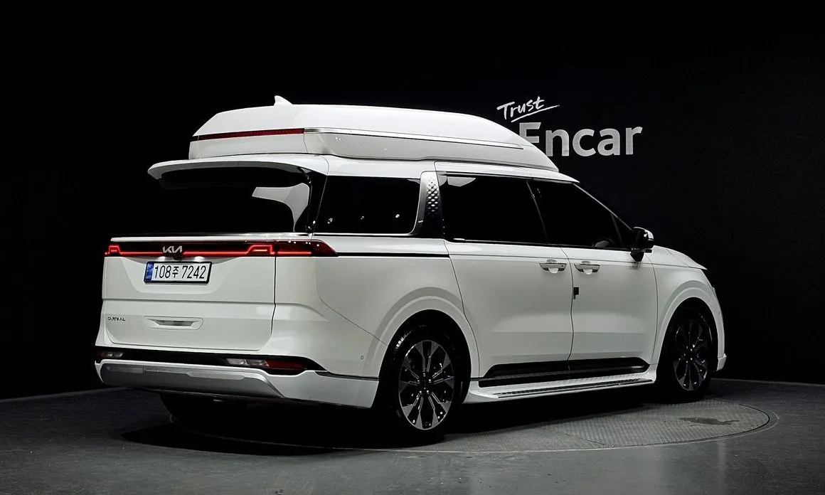 Kia Carnival — фото 5