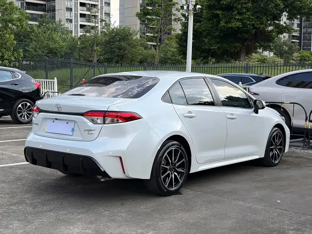 Toyota Levin — фото 10