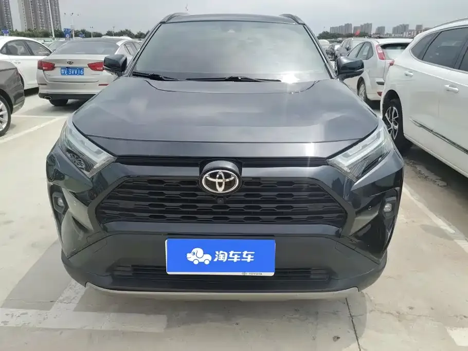Toyota RAV4 — фото 4