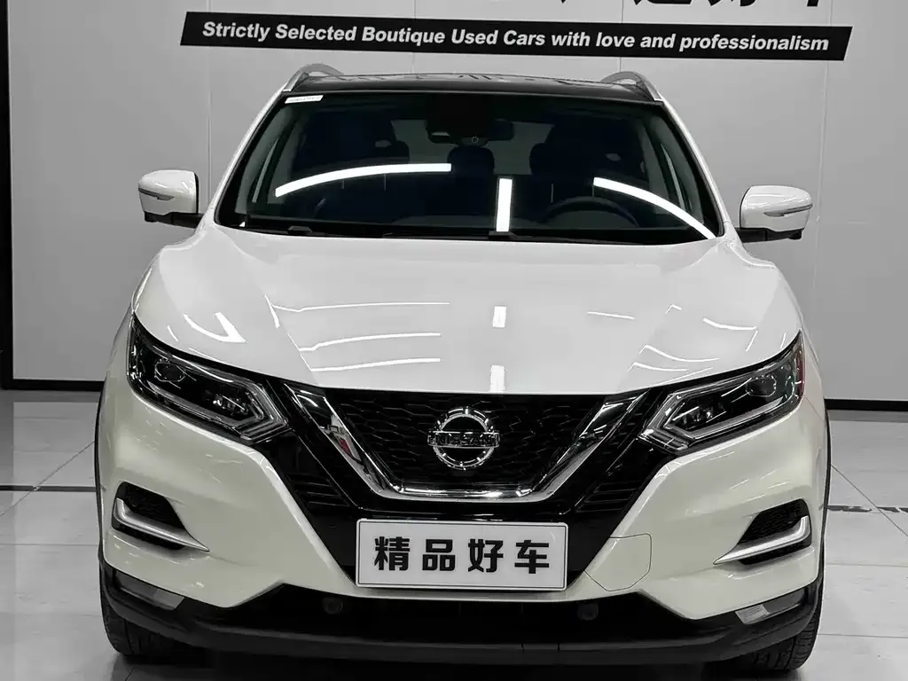 Nissan Qashqai — фото 2