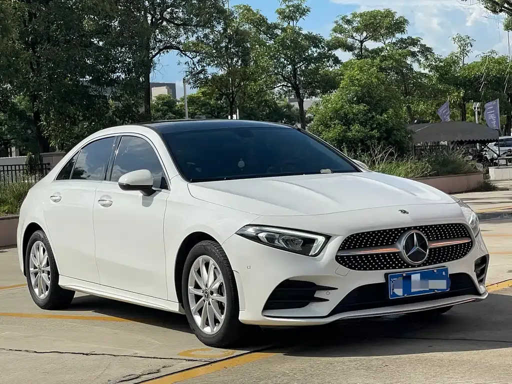 Mercedes-Benz A-Class — фото 10