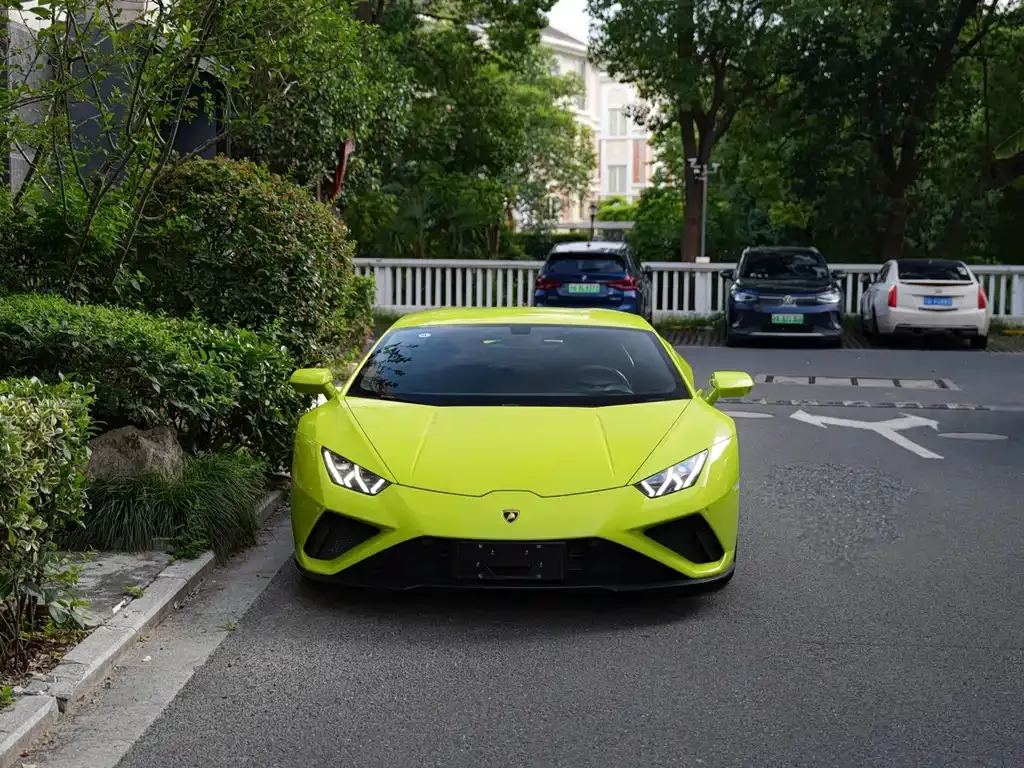 Lamborghini Huracan — фото 9