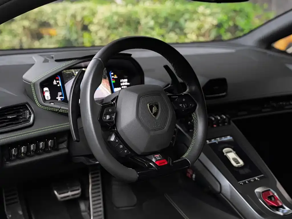 Lamborghini Huracan — фото 4