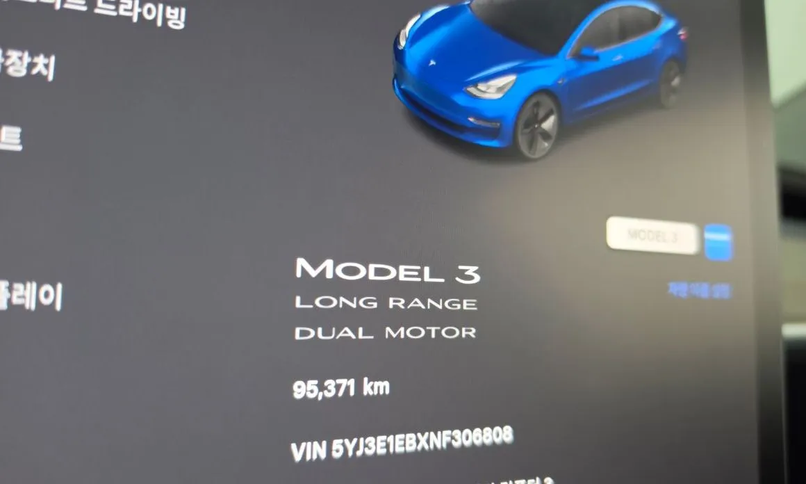 Tesla Model 3 — фото 2