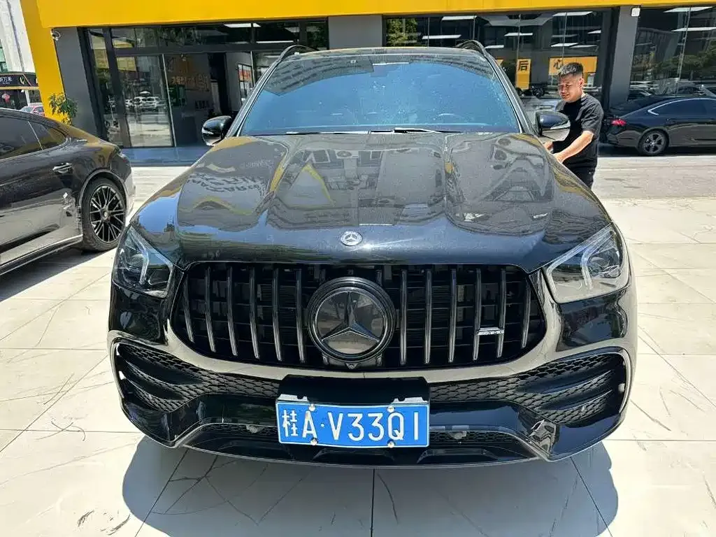 Mercedes-Benz GLE AMG — фото 1