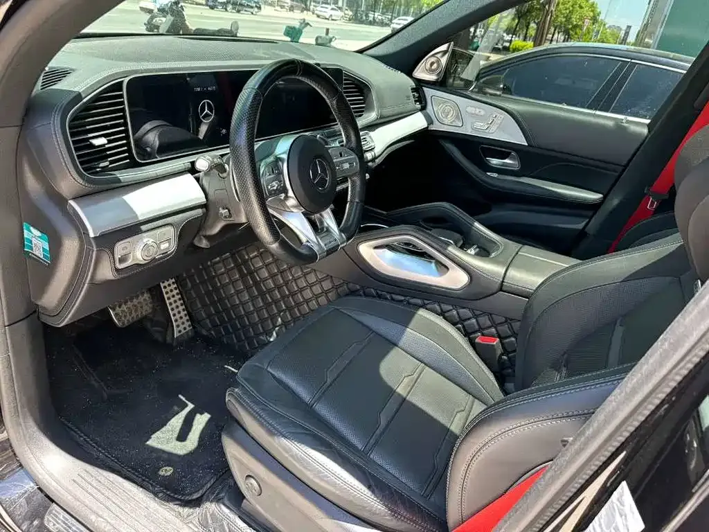 Mercedes-Benz GLE AMG — фото 4