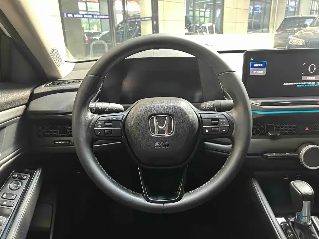 Honda Accord — фото 3