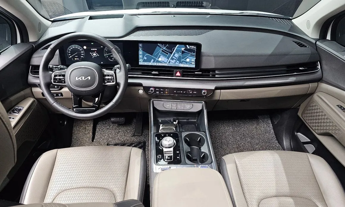 Kia Carnival — фото 10