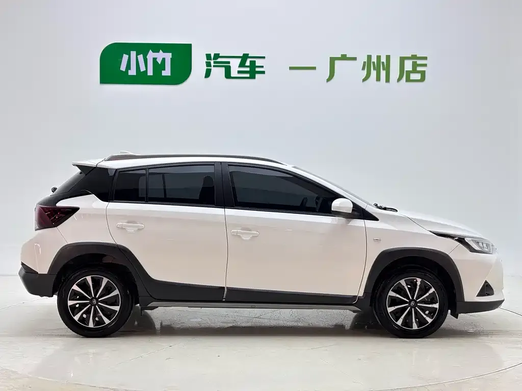 Toyota Yaris L — фото 6