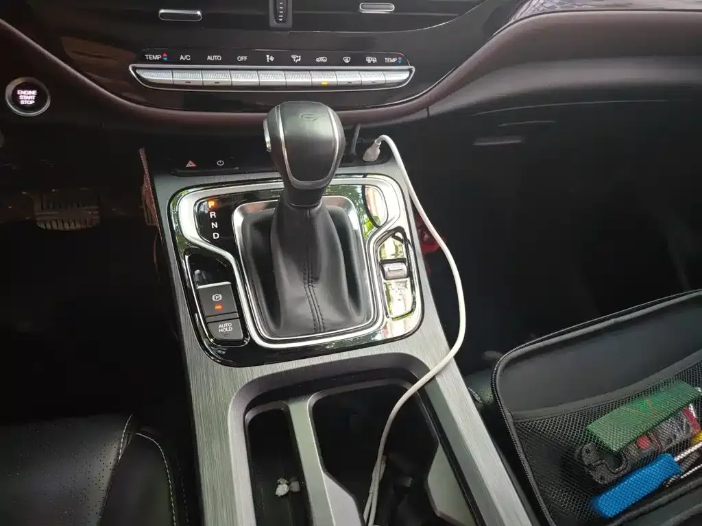 GAC Motor Trumpchi M6 — фото 10