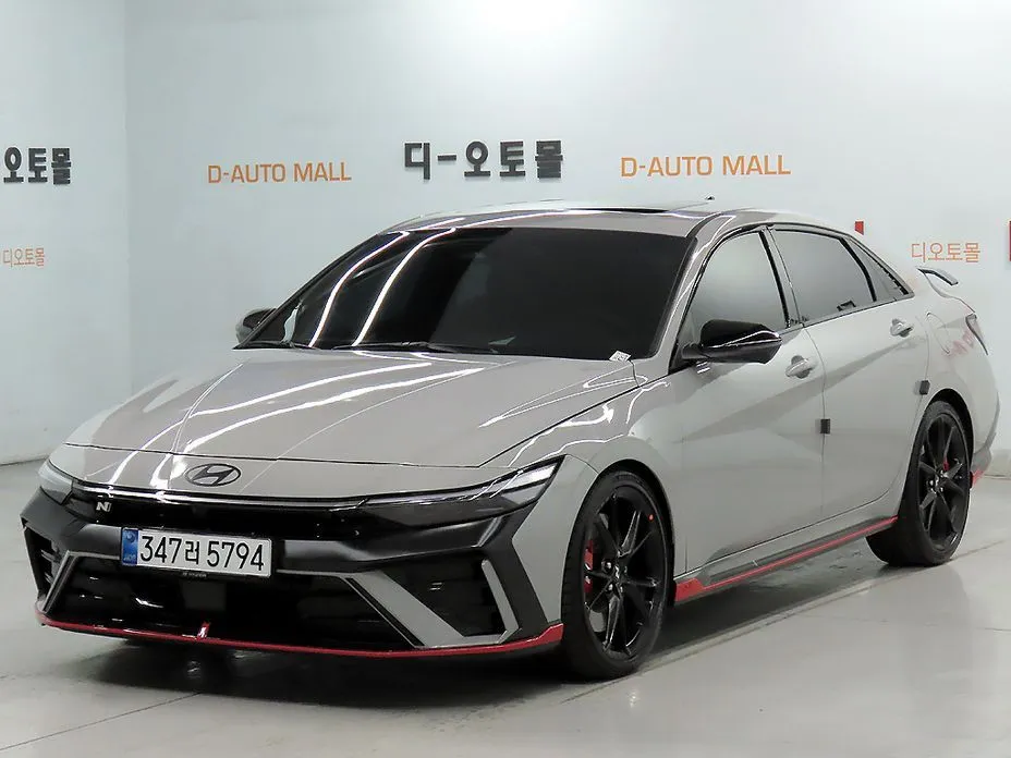 Hyundai AVANTE — фото 1