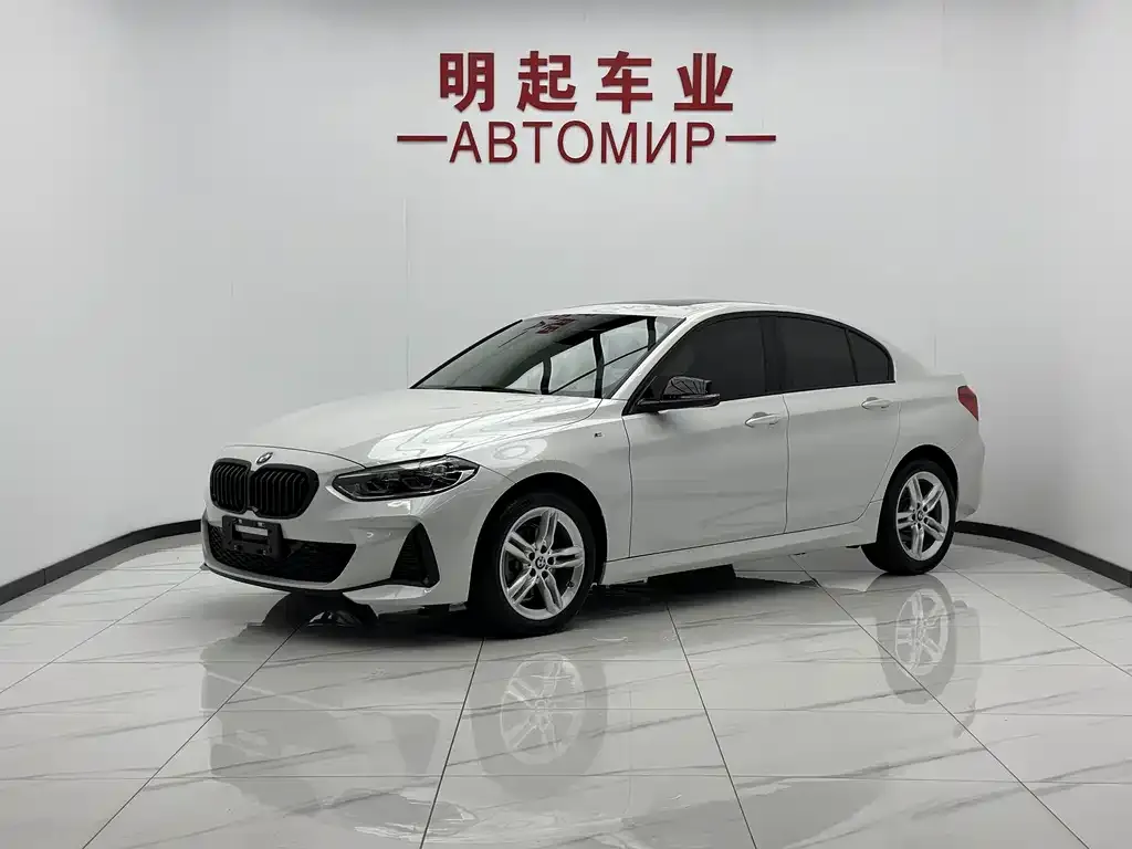 BMW 1 Series — фото 1